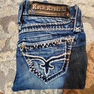 Rock Revival Jeans》24